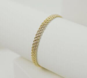 أساور ذهب عيار 21 عريضة